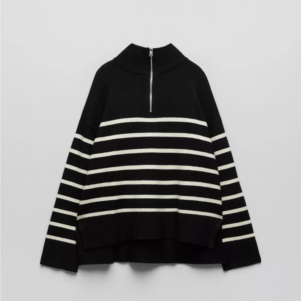 Zara Women’s Black and White Striped Zip Sweater Sz XS